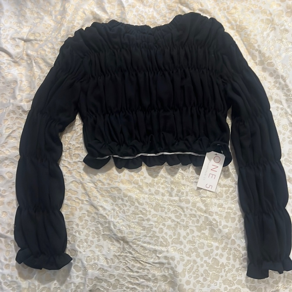 NWT One 5 Crop Top Ruffled Sweater